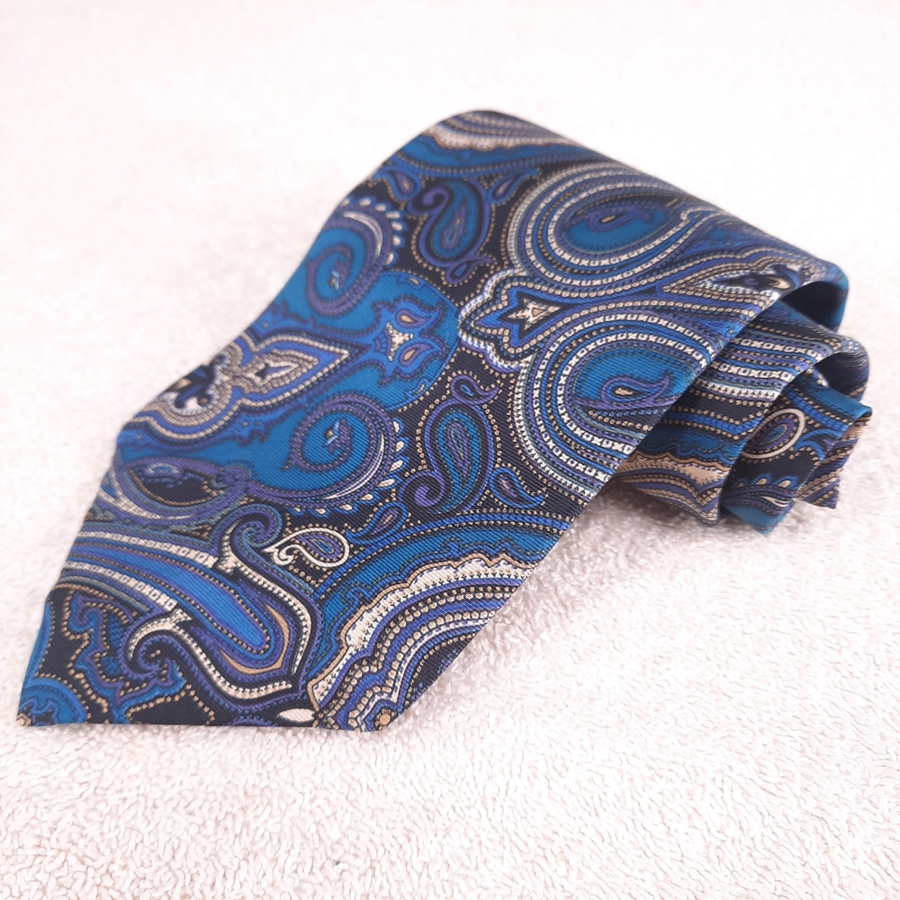 Hill & Archer Elegant Blue Paisley Silk Men's Necktie USA